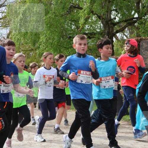25.04.2026 - Das Zehntel Zöllner http://msf.ph/oto/9666546 25.04.2026 09:41:01 Laufen 5433, 7, 5427, 6322, 5777, 5751, 10, 88 meine-sportfotos.de