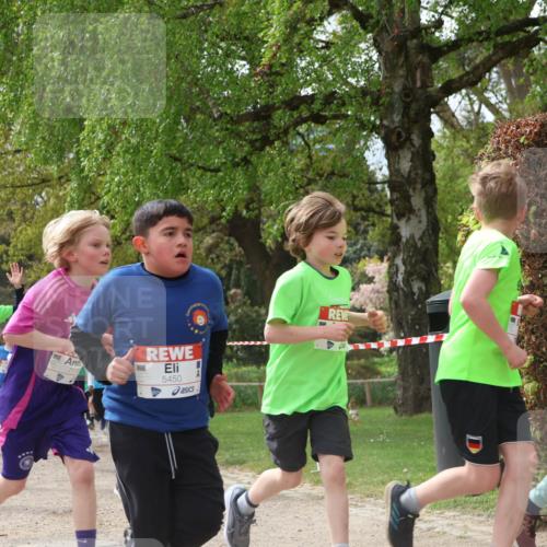 25.04.2026 - Das Zehntel Zöllner http://msf.ph/oto/9666576 25.04.2026 09:41:02 Laufen 711, 5450 meine-sportfotos.de