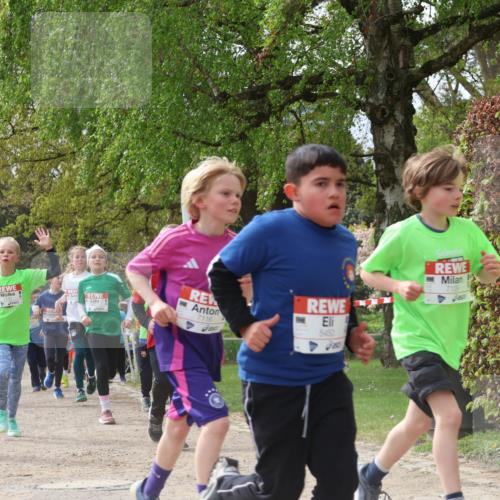 25.04.2026 - Das Zehntel Zöllner http://msf.ph/oto/9666585 25.04.2026 09:41:03 Laufen 7116, 5450, 7129 meine-sportfotos.de