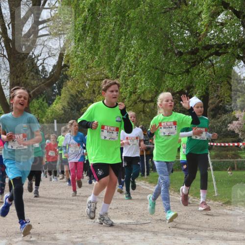 25.04.2026 - Das Zehntel Zöllner http://msf.ph/oto/9666612 25.04.2026 09:41:04 Laufen 5306, 6212 meine-sportfotos.de