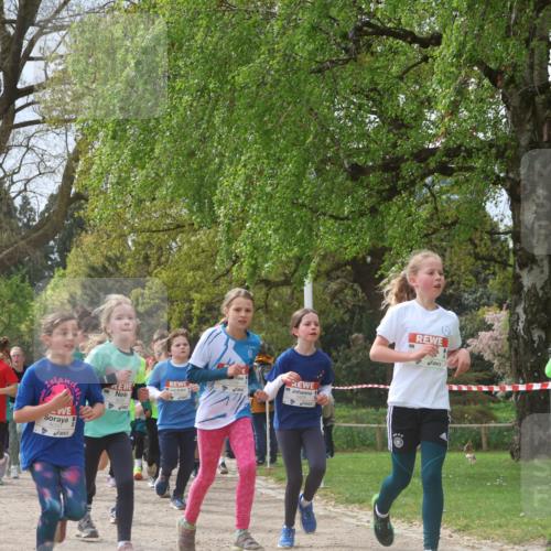 25.04.2026 - Das Zehntel Zöllner http://msf.ph/oto/9666654 25.04.2026 09:41:06 Laufen 6050, 6053, 5428 meine-sportfotos.de