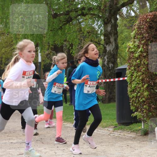 25.04.2026 - Das Zehntel Zöllner http://msf.ph/oto/9666655 25.04.2026 11:48:14 Laufen 11304, 11319, 11317, 12553 meine-sportfotos.de