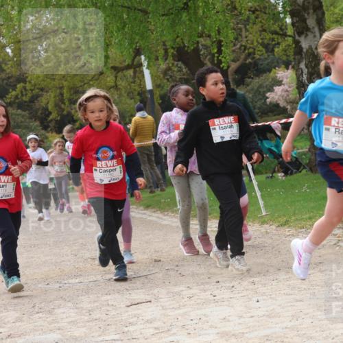 25.04.2026 - Das Zehntel Zöllner http://msf.ph/oto/9666682 25.04.2026 11:48:16 Laufen 1038, 11178, 11183, 11114, 11304 meine-sportfotos.de