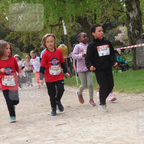 25.04.2026 - Das Zehntel Zöllner http://msf.ph/oto/9666688 25.04.2026 11:48:16 Laufen 11038, 11178, 11183, 11114, 11304 meine-sportfotos.de