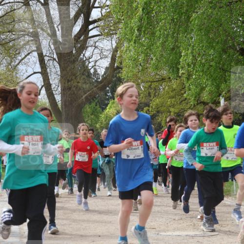 25.04.2026 - Das Zehntel Zöllner http://msf.ph/oto/9666693 25.04.2026 09:41:07 Laufen 5906, 6321 meine-sportfotos.de