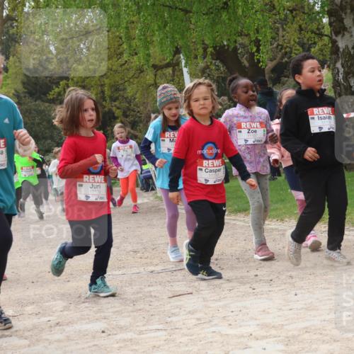 25.04.2026 - Das Zehntel Zöllner http://msf.ph/oto/9666700 25.04.2026 11:48:16 Laufen 765, 15755, 12847, 1347, 11178, 11107, 11183, 11114 meine-sportfotos.de