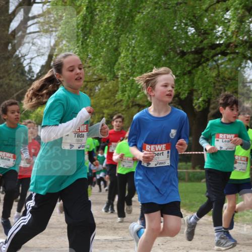 25.04.2026 - Das Zehntel Zöllner http://msf.ph/oto/9666705 25.04.2026 09:41:07 Laufen 5906, 321, 7927 meine-sportfotos.de