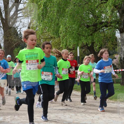 25.04.2026 - Das Zehntel Zöllner http://msf.ph/oto/9666726 25.04.2026 09:41:08 Laufen 903, 7126, 5901 meine-sportfotos.de