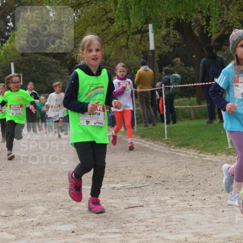 25.04.2026 - Das Zehntel Zöllner http://msf.ph/oto/9666733 25.04.2026 11:48:17 Laufen 11038, 11113 meine-sportfotos.de
