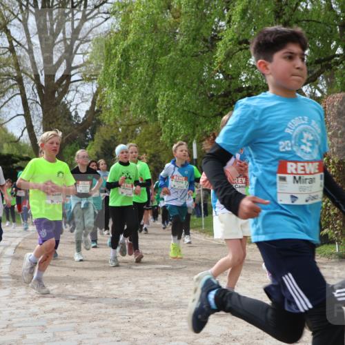 25.04.2026 - Das Zehntel Zöllner http://msf.ph/oto/9666792 25.04.2026 09:41:10 Laufen 20 meine-sportfotos.de