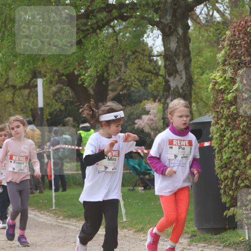 25.04.2026 - Das Zehntel Zöllner http://msf.ph/oto/9666841 25.04.2026 11:48:20 Laufen 12976, 11366, 11410 meine-sportfotos.de
