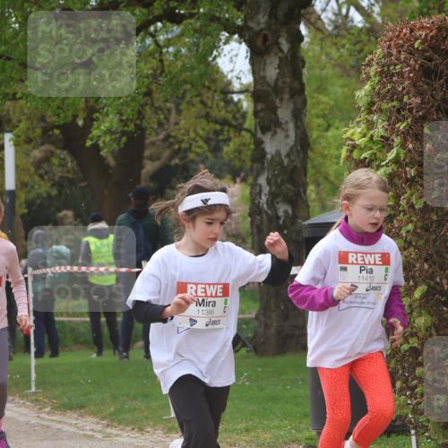 25.04.2026 - Das Zehntel Zöllner http://msf.ph/oto/9666856 25.04.2026 11:48:21 Laufen 12976, 11366, 11410 meine-sportfotos.de