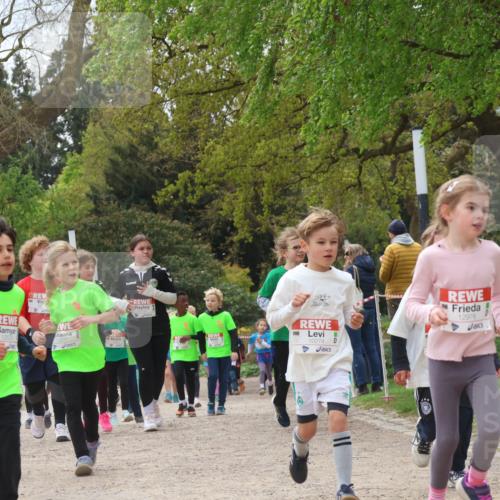 25.04.2026 - Das Zehntel Zöllner http://msf.ph/oto/9666874 25.04.2026 11:48:21 Laufen 1253, 4, 10274, 12976 meine-sportfotos.de