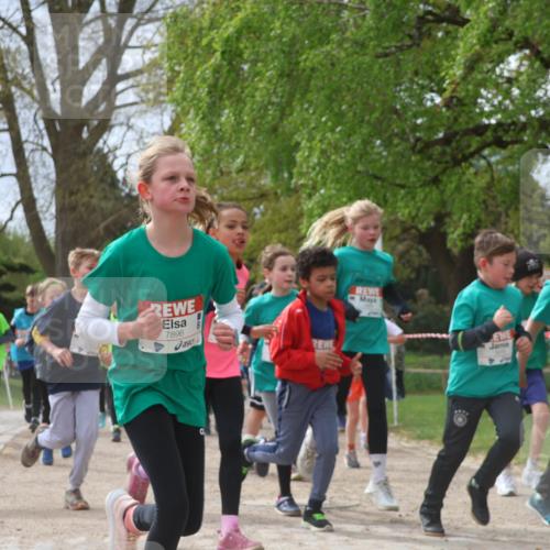 25.04.2026 - Das Zehntel Zöllner http://msf.ph/oto/9666921 25.04.2026 09:41:13 Laufen 6701, 7896 meine-sportfotos.de