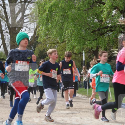 25.04.2026 - Das Zehntel Zöllner http://msf.ph/oto/9666945 25.04.2026 09:41:14 Laufen 6701, 5874 meine-sportfotos.de