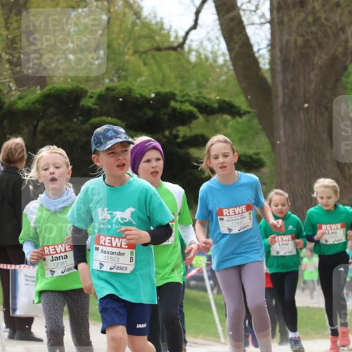 25.04.2026 - Das Zehntel Zöllner http://msf.ph/oto/9666949 25.04.2026 11:48:24 Laufen 12489, 12081, 12823, 12490 meine-sportfotos.de