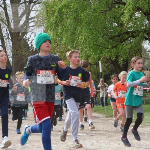 25.04.2026 - Das Zehntel Zöllner http://msf.ph/oto/9666951 25.04.2026 09:41:14 Laufen 7513, 6701, 5874 meine-sportfotos.de