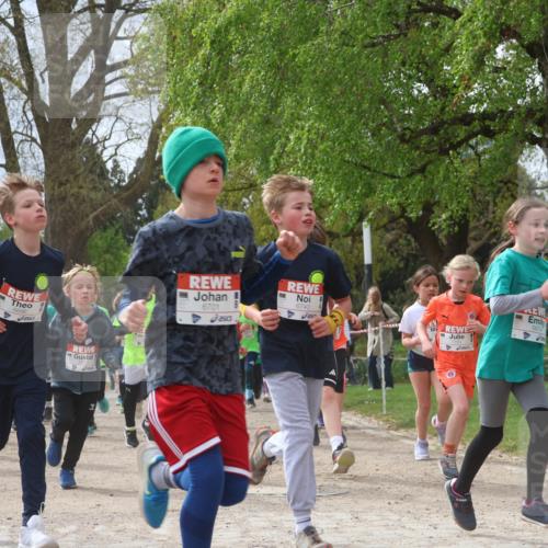 25.04.2026 - Das Zehntel Zöllner http://msf.ph/oto/9666954 25.04.2026 09:41:14 Laufen 6696, 6701, 6740, 5874 meine-sportfotos.de