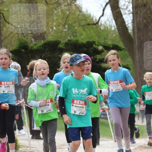 25.04.2026 - Das Zehntel Zöllner http://msf.ph/oto/9666967 25.04.2026 11:48:24 Laufen 12820, 12489, 12081, 12823, 12490 meine-sportfotos.de