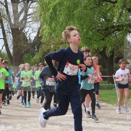 25.04.2026 - Das Zehntel Zöllner http://msf.ph/oto/9666975 25.04.2026 09:41:15 Laufen 7513, 6696 meine-sportfotos.de