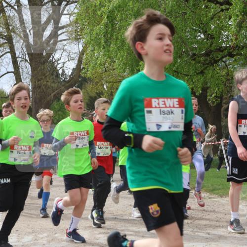 25.04.2026 - Das Zehntel Zöllner http://msf.ph/oto/9667029 25.04.2026 09:41:16 Laufen 5275, 5259, 5289, 6155, 7940, 6709 meine-sportfotos.de