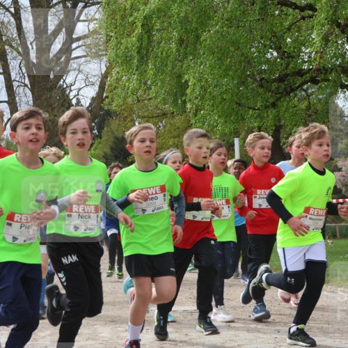 25.04.2026 - Das Zehntel Zöllner http://msf.ph/oto/9667041 25.04.2026 09:41:16 Laufen 25, 5275, 5259, 5289, 6155, 7248, 2 meine-sportfotos.de
