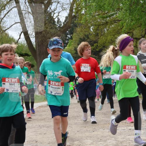 25.04.2026 - Das Zehntel Zöllner http://msf.ph/oto/9667051 25.04.2026 11:48:27 Laufen 12489, 12820, 12823, 177, 10135 meine-sportfotos.de