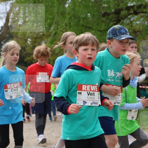25.04.2026 - Das Zehntel Zöllner http://msf.ph/oto/9667078 25.04.2026 11:48:28 Laufen 12489, 12481, 12820, 12823, 120 meine-sportfotos.de