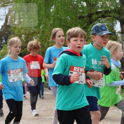 25.04.2026 - Das Zehntel Zöllner http://msf.ph/oto/9667081 25.04.2026 11:48:28 Laufen 12489, 12481, 820, 1, 5, 12823 meine-sportfotos.de
