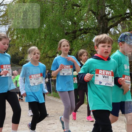 25.04.2026 - Das Zehntel Zöllner http://msf.ph/oto/9667087 25.04.2026 11:48:29 Laufen 10608, 12481, 017, 6, 2220056, 12490, 12820 meine-sportfotos.de