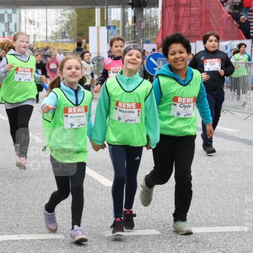 25.04.2026 - Das Zehntel Strokosch-Dieckow http://msf.ph/oto/9667241 25.04.2026 08:13:49 Allgemein zum Event 1400, 1432, 1428 meine-sportfotos.de