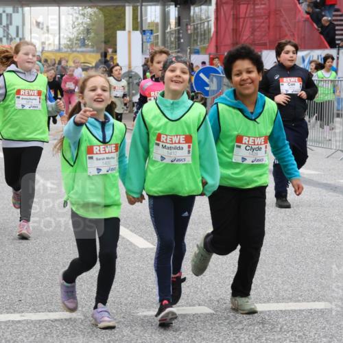 25.04.2026 - Das Zehntel Strokosch-Dieckow http://msf.ph/oto/9667242 25.04.2026 08:13:49 Allgemein zum Event 26221, 1414, 1400, 1432, 1428 meine-sportfotos.de