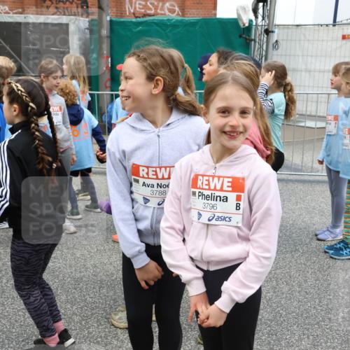 25.04.2026 - Das Zehntel Strokosch-Dieckow http://msf.ph/oto/9667300 25.04.2026 08:18:09 Allgemein zum Event 12, 3788, 3796 meine-sportfotos.de