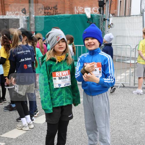 25.04.2026 - Das Zehntel Strokosch-Dieckow http://msf.ph/oto/9667356 25.04.2026 08:25:20 Allgemein zum Event 12, 1620, 8 meine-sportfotos.de
