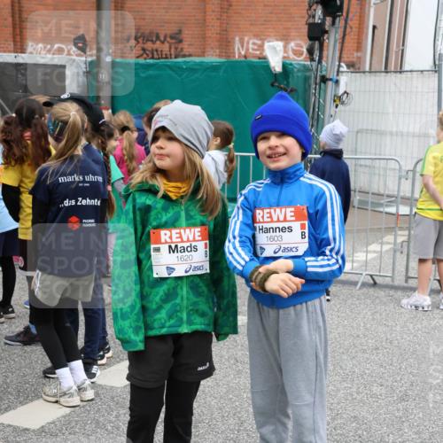 25.04.2026 - Das Zehntel Strokosch-Dieckow http://msf.ph/oto/9667359 25.04.2026 08:25:21 Allgemein zum Event 2008, 12, 1620, 1603 meine-sportfotos.de