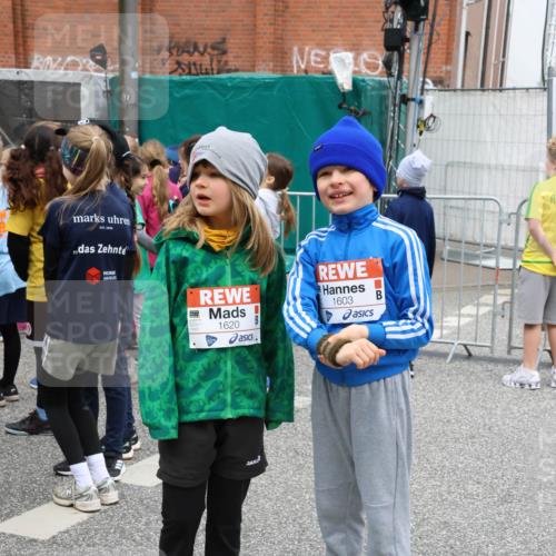 25.04.2026 - Das Zehntel Strokosch-Dieckow http://msf.ph/oto/9667361 25.04.2026 08:25:21 Allgemein zum Event 12, 1620, 7, 1603 meine-sportfotos.de