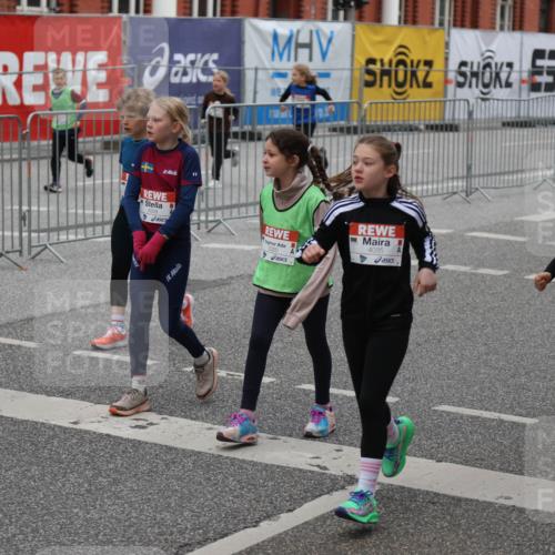 25.04.2026 - Das Zehntel Strokosch-Dieckow http://msf.ph/oto/9667726 25.04.2026 08:03:29 Allgemein zum Event 34, 7, 57, 3320, 4035, 2324 meine-sportfotos.de