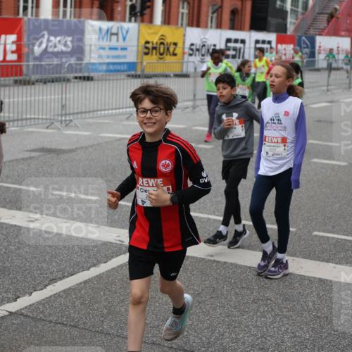25.04.2026 - Das Zehntel Strokosch-Dieckow http://msf.ph/oto/9667733 25.04.2026 08:03:30 Allgemein zum Event 3320, 57, 4014 meine-sportfotos.de