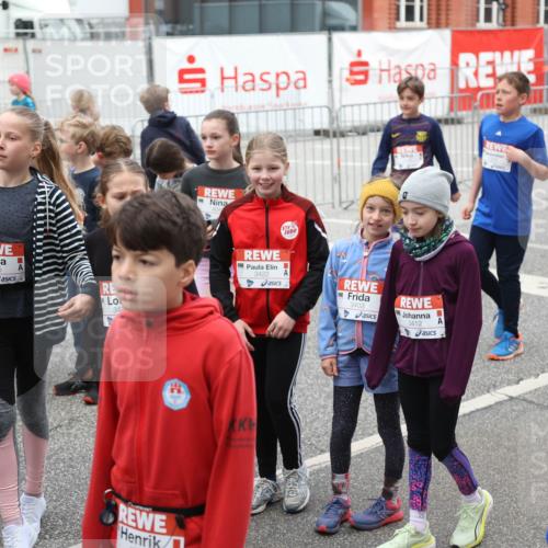 25.04.2026 - Das Zehntel Strokosch-Dieckow http://msf.ph/oto/9667890 25.04.2026 08:05:49 Allgemein zum Event 4006, 3405, 34, 444, 3422, 3403, 3412 meine-sportfotos.de