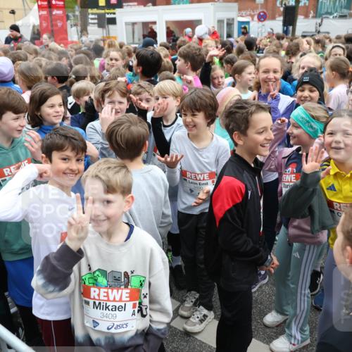 25.04.2026 - Das Zehntel Strokosch-Dieckow http://msf.ph/oto/9668067 25.04.2026 08:09:53 Allgemein zum Event 11, 3409, 3400, 13 meine-sportfotos.de