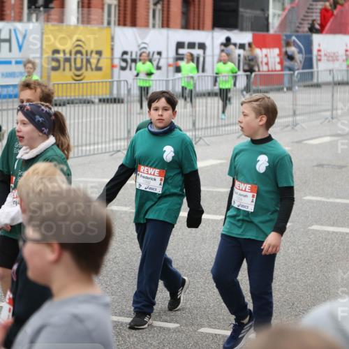 25.04.2026 - Das Zehntel Strokosch-Dieckow http://msf.ph/oto/9668129 25.04.2026 08:11:11 Allgemein zum Event 1332, 1334 meine-sportfotos.de