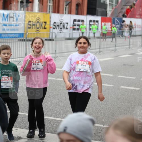 25.04.2026 - Das Zehntel Strokosch-Dieckow http://msf.ph/oto/9668139 25.04.2026 08:11:15 Allgemein zum Event 1337, 1793, 1785 meine-sportfotos.de