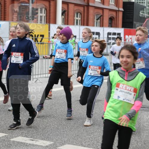 25.04.2026 - Das Zehntel Strokosch-Dieckow http://msf.ph/oto/9668304 25.04.2026 08:14:00 Allgemein zum Event 1050, 1046, 2147, 1048, 1409 meine-sportfotos.de