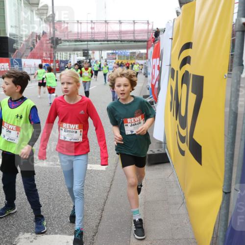 25.04.2026 - Das Zehntel Strokosch-Dieckow http://msf.ph/oto/9668364 25.04.2026 08:14:23 Allgemein zum Event 3257, 4050, 2037 meine-sportfotos.de