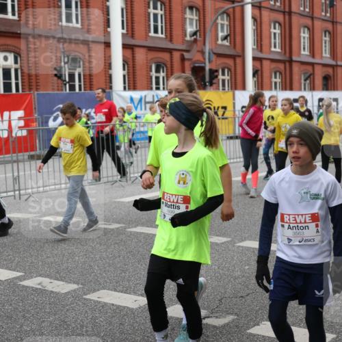 25.04.2026 - Das Zehntel Strokosch-Dieckow http://msf.ph/oto/9668372 25.04.2026 08:14:55 Allgemein zum Event 7, 1899, 3563 meine-sportfotos.de