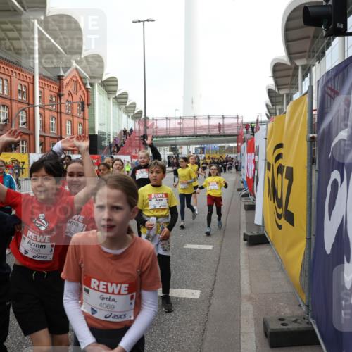 25.04.2026 - Das Zehntel Strokosch-Dieckow http://msf.ph/oto/9668431 25.04.2026 08:15:32 Allgemein zum Event 2669, 2680, 677, 4069 meine-sportfotos.de