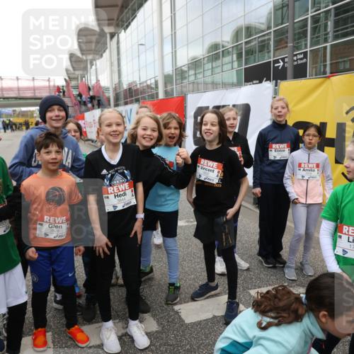 25.04.2026 - Das Zehntel Strokosch-Dieckow http://msf.ph/oto/9668517 25.04.2026 08:18:10 Allgemein zum Event 847, 3831, 3828, 40, 2013, 3844, 2025, 1746, 2 meine-sportfotos.de