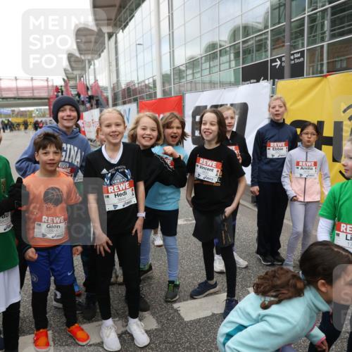 25.04.2026 - Das Zehntel Strokosch-Dieckow http://msf.ph/oto/9668519 25.04.2026 08:18:10 Allgemein zum Event 3847, 3837, 1976, 2025, 3828, 3844, 1746 meine-sportfotos.de