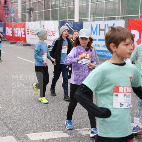 25.04.2026 - Das Zehntel Strokosch-Dieckow http://msf.ph/oto/9668553 25.04.2026 08:18:55 Allgemein zum Event 1646, 1635, 1634, 1645 meine-sportfotos.de