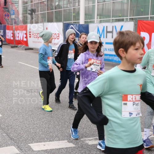 25.04.2026 - Das Zehntel Strokosch-Dieckow http://msf.ph/oto/9668554 25.04.2026 08:18:55 Allgemein zum Event 1646, 1635, 1634, 1645 meine-sportfotos.de